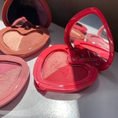 پلت رژگونه و هایلایتر قلبی Billion Beauty