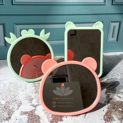 آینه پایه دار