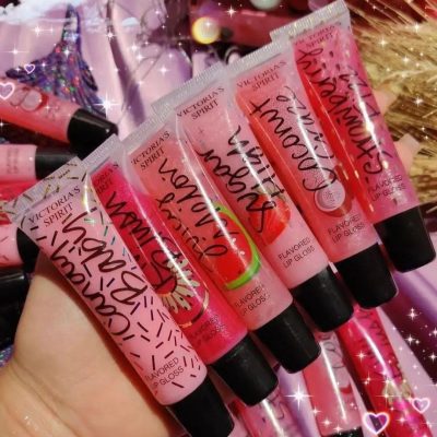 لیپ گلاس ویکتوریا سکرت