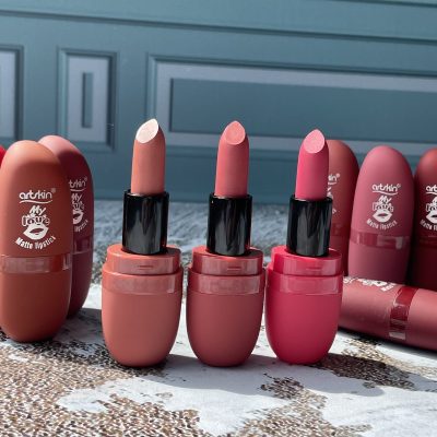 رژجامد آرت اسکین